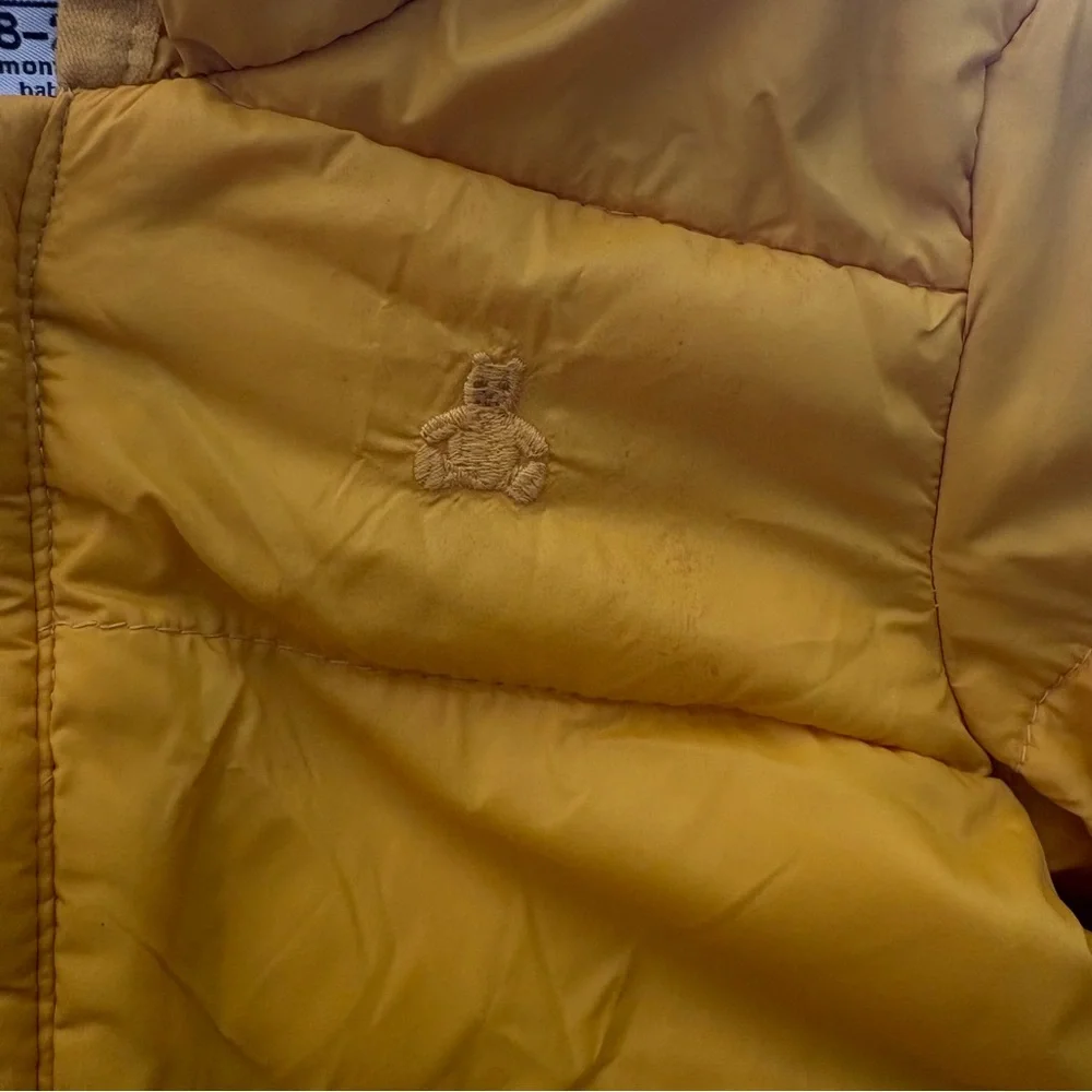 GAP Lightweight Yellow Snowsuit with Fold-Over Mitts Bear Hood Size 18-24 Months